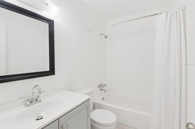 2064 SUNSET POINT ROAD 71, Clearwater, FL 33765