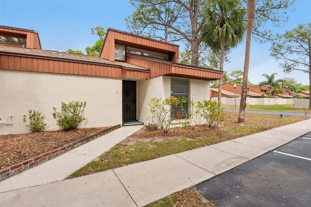 2064 SUNSET POINT ROAD 71, Clearwater, FL 33765