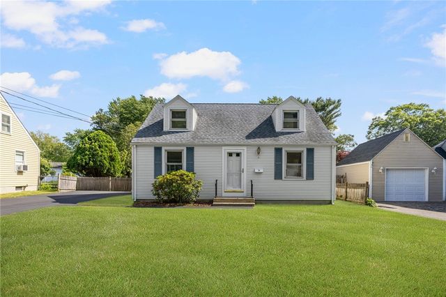 70 New Lexington Road, North Kingstown, RI 02852