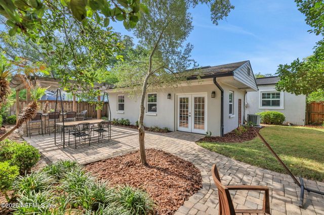 4221 DEMEDICI Avenue, Jacksonville, FL 32210