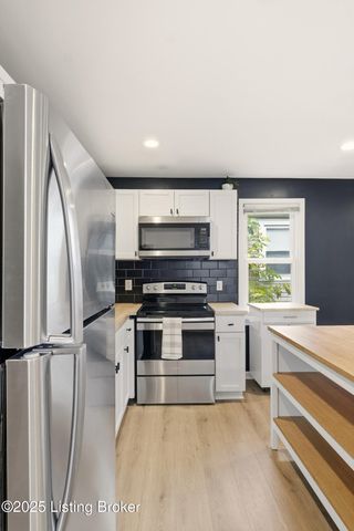 3668 Woodruff Ave, Louisville, KY 40215