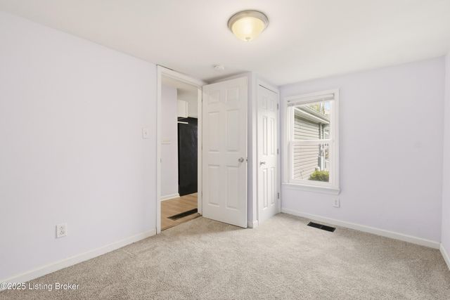 3668 Woodruff Ave, Louisville, KY 40215