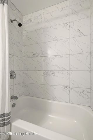 3668 Woodruff Ave, Louisville, KY 40215