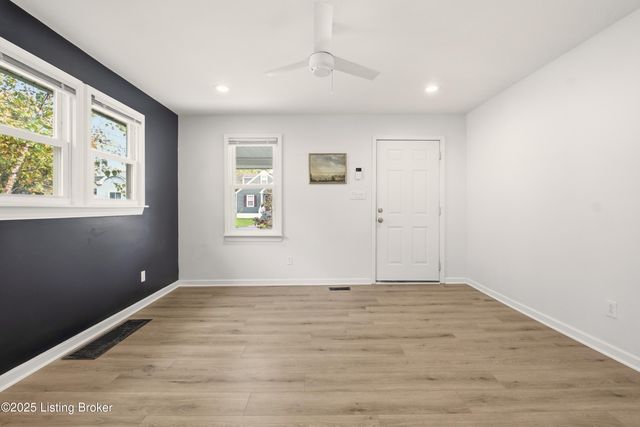 3668 Woodruff Ave, Louisville, KY 40215