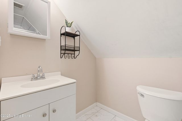 3668 Woodruff Ave, Louisville, KY 40215