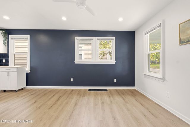 3668 Woodruff Ave, Louisville, KY 40215