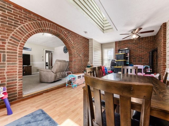 8715 Fairbrook Avenue, Galloway, OH 43119