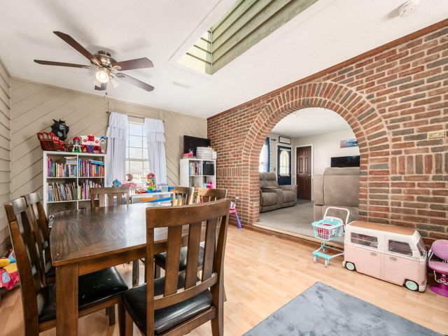 8715 Fairbrook Avenue, Galloway, OH 43119