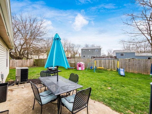 8715 Fairbrook Avenue, Galloway, OH 43119