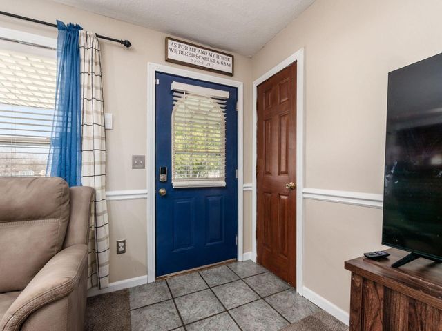 8715 Fairbrook Avenue, Galloway, OH 43119