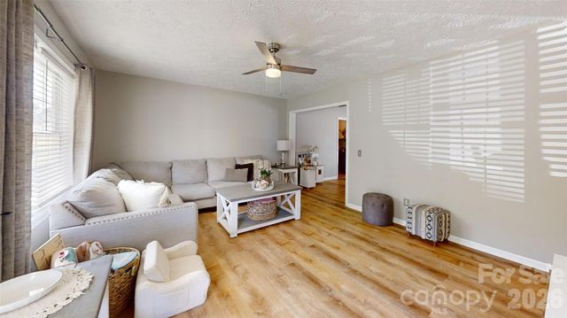 1545 Hamlet Street, Lincolnton, NC 28092