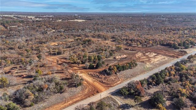 3125 Road Runner Court, Guthrie, OK 73044