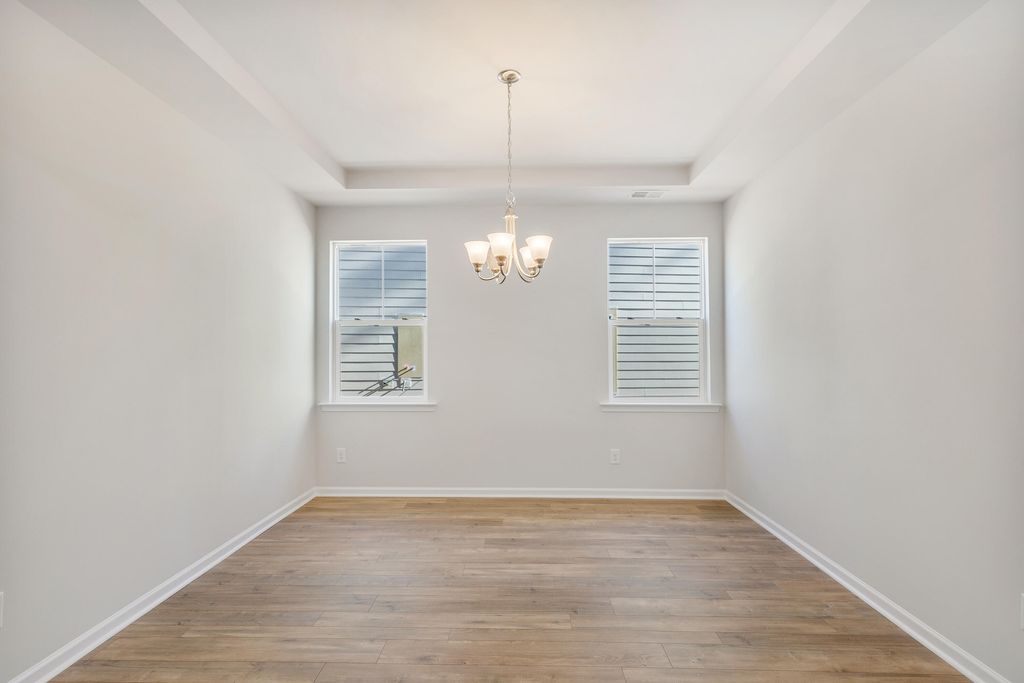 Image 3 of property listing at 1012 Red Turnstone Run, Summerville, SC 29485