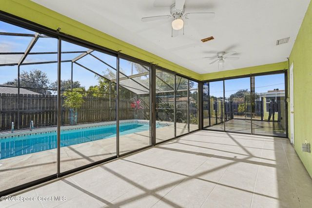 1820 Zaminder Street NW, Palm Bay, FL 32907