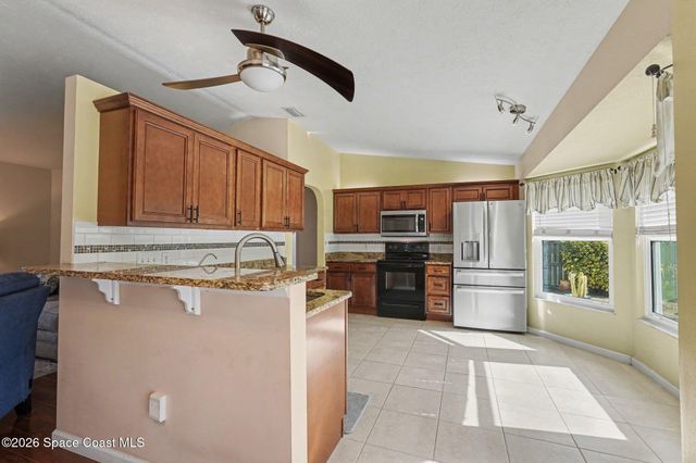 1820 Zaminder Street NW, Palm Bay, FL 32907