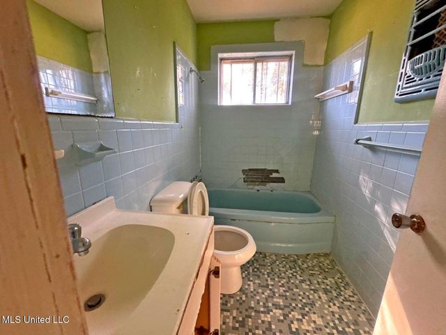 4867 Rosehaven Drive, Jackson, MS 39209