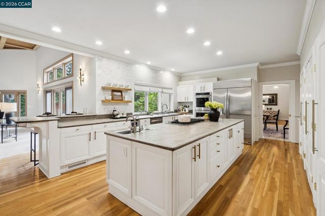 195 Stone Valley Way, Alamo, CA 94507