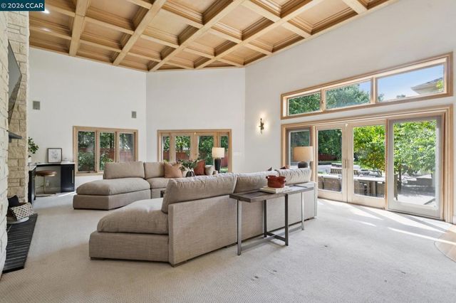 195 Stone Valley Way, Alamo, CA 94507