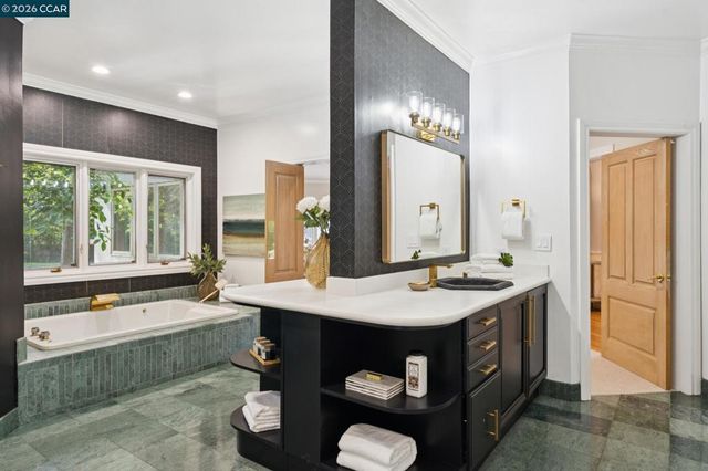 195 Stone Valley Way, Alamo, CA 94507