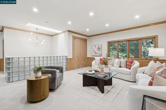 195 Stone Valley Way, Alamo, CA 94507