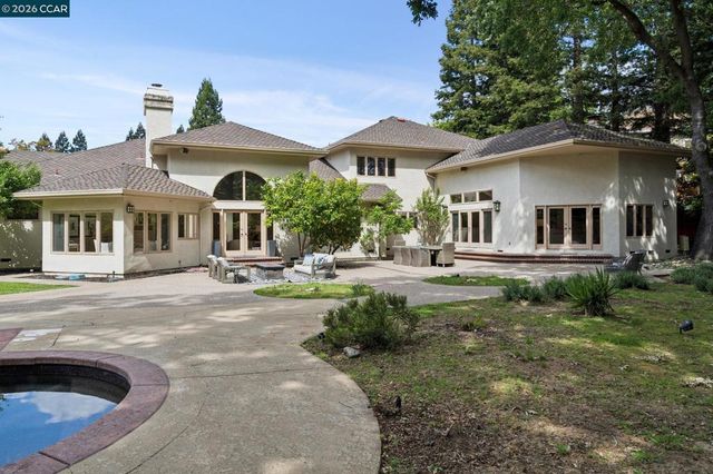 195 Stone Valley Way, Alamo, CA 94507