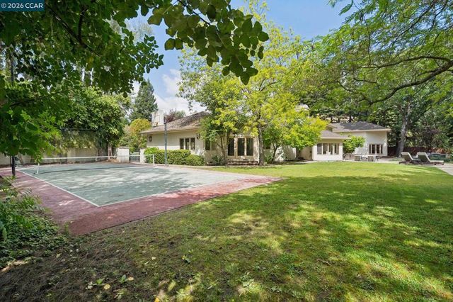 195 Stone Valley Way, Alamo, CA 94507