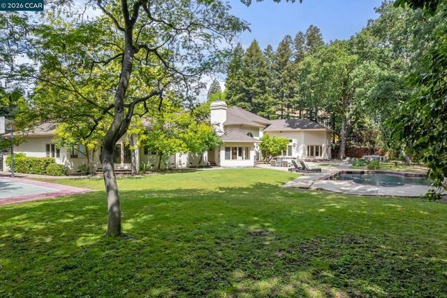 195 Stone Valley Way, Alamo, CA 94507