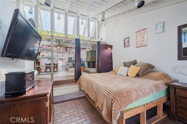 2134 W Romneya, Anaheim, CA 92801