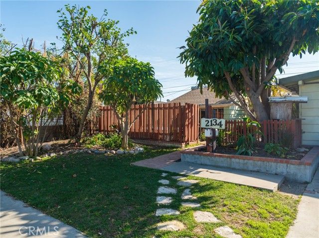 2134 W Romneya, Anaheim, CA 92801