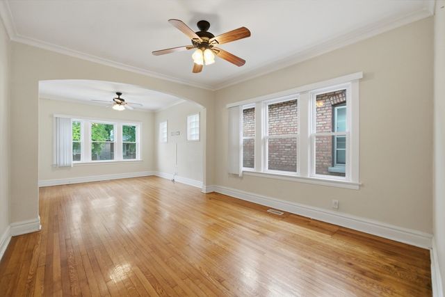 2240 Highland Avenue, Berwyn, IL 60402