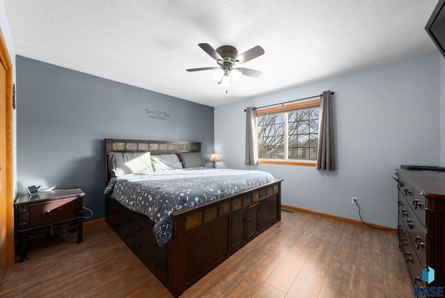 110 Atkins Dr Drive, Tea, SD 57064