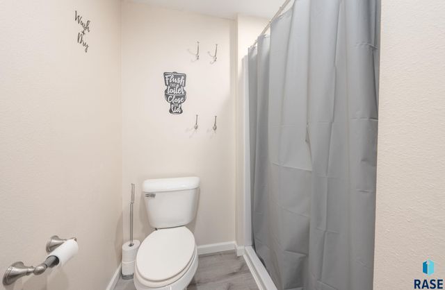 110 Atkins Dr Drive, Tea, SD 57064