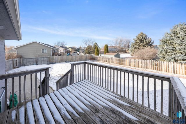 110 Atkins Dr Drive, Tea, SD 57064