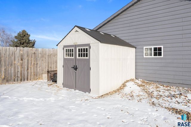 110 Atkins Dr Drive, Tea, SD 57064