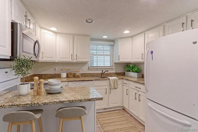 12645 E Pacific Circle E, Aurora, CO 80014