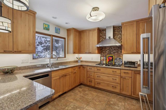 231 Du Rose Terrace, Madison, WI 53705