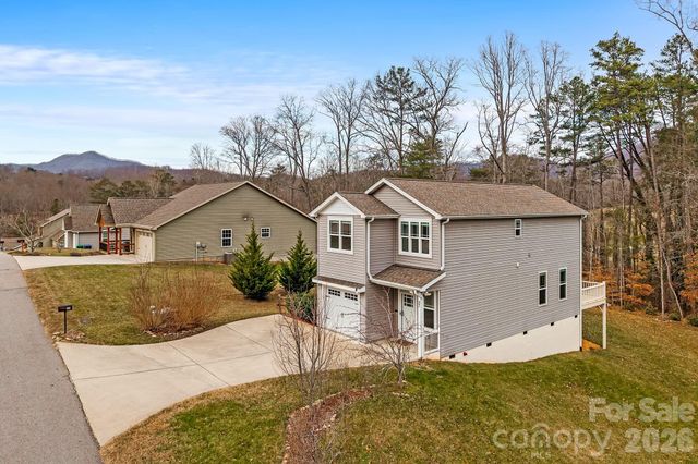 57 Parrot Road, Candler, NC 28715