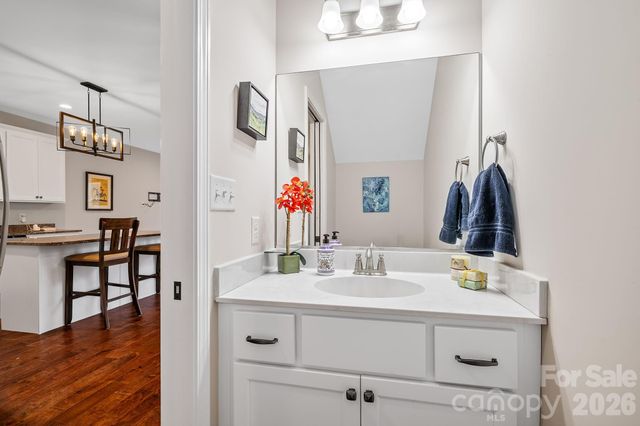 57 Parrot Road, Candler, NC 28715