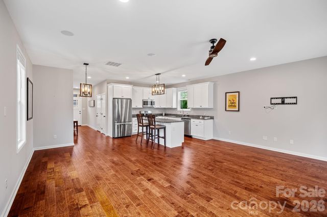 57 Parrot Road, Candler, NC 28715