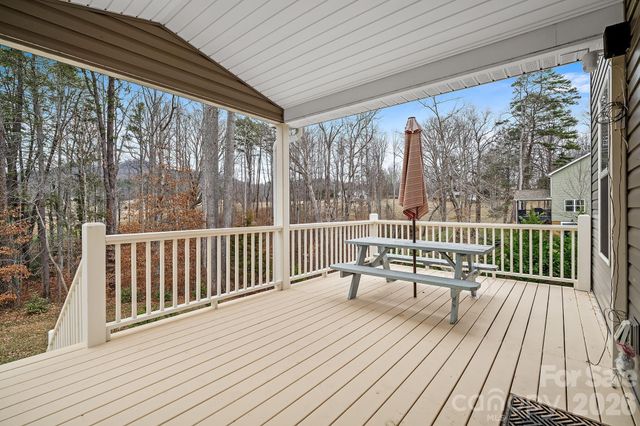 57 Parrot Road, Candler, NC 28715