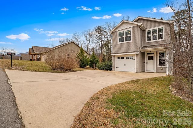 57 Parrot Road, Candler, NC 28715