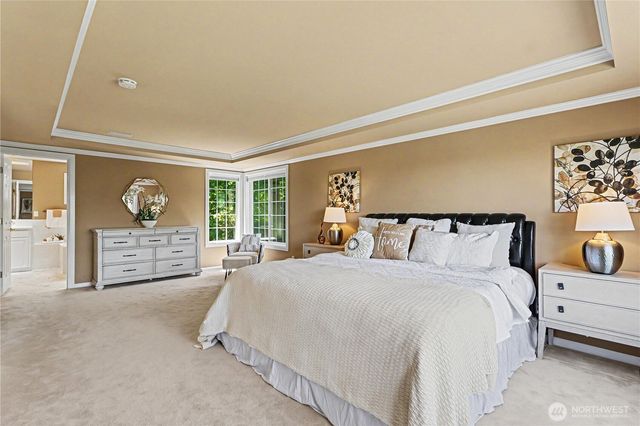 18055 NW Varese Court, Issaquah, WA 98027
