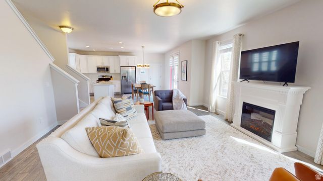 10622 S BEACH COMBER WAY, South Jordan, UT 84009