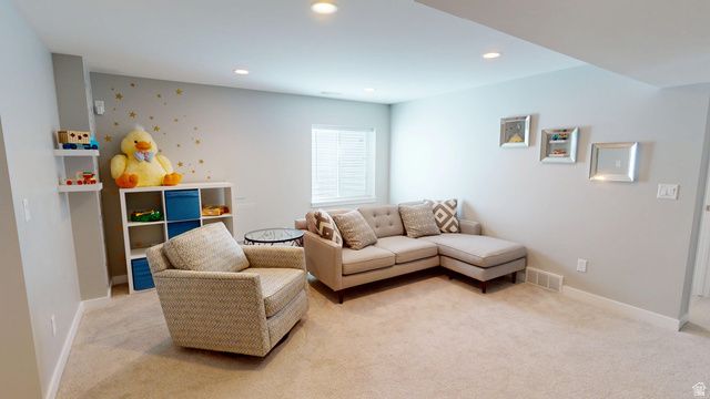 10622 S BEACH COMBER WAY, South Jordan, UT 84009