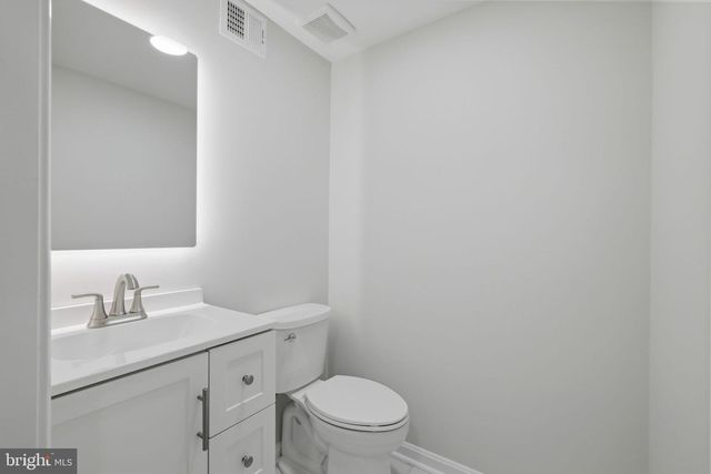 19701 GREENSIDE TER, Gaithersburg, MD 20886
