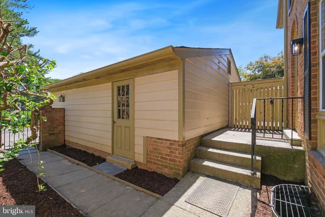 19701 GREENSIDE TER, Gaithersburg, MD 20886