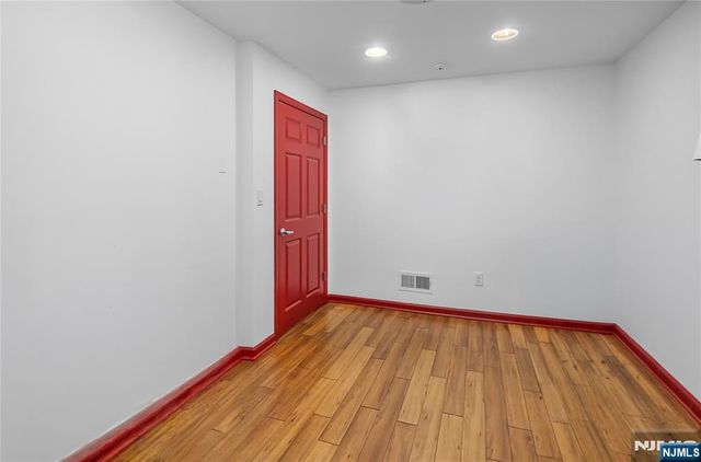 582 Franklin Avenue, Nutley, NJ 07110