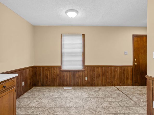 112 Allison Street, Cowpens, SC 29330