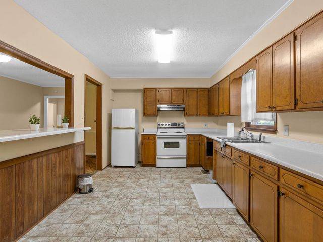 112 Allison Street, Cowpens, SC 29330