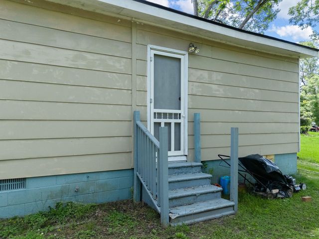 112 Allison Street, Cowpens, SC 29330